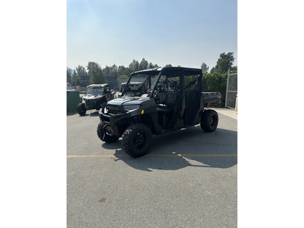 2026 Polaris Ranger Crew Xp 1000 Premium Stealth Gray *$194 Bi-weekly* alt