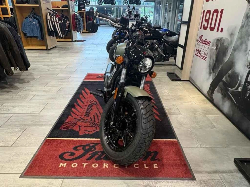 2026 Indian Motorcycle Indian Scout Bobber Limited +tech alt