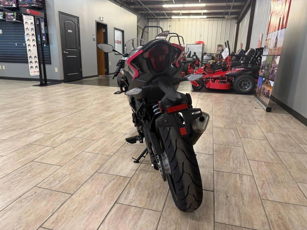 2026 Cfmoto 300ss 5us