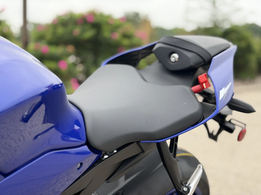 2026 Yamaha Yzf-r1 alt
