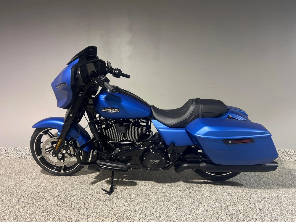 2026 Harley-davidson Flhx - Street Glide™ alt
