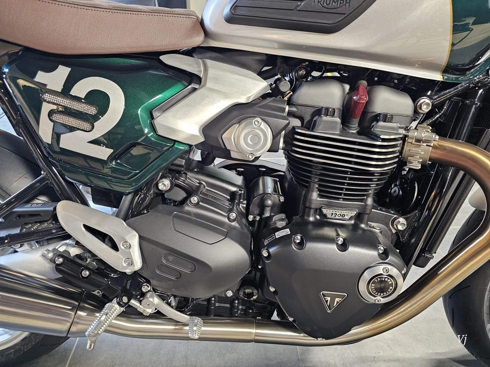 2027 Triumph Speed Twin 1200 Cafe Racer alt