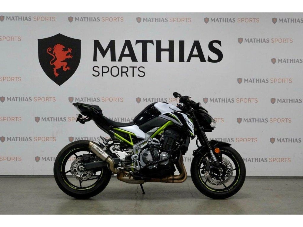 Kawasaki Z900 2019 alt