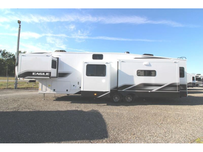 2026 Jayco Eagle 355mbqs alt