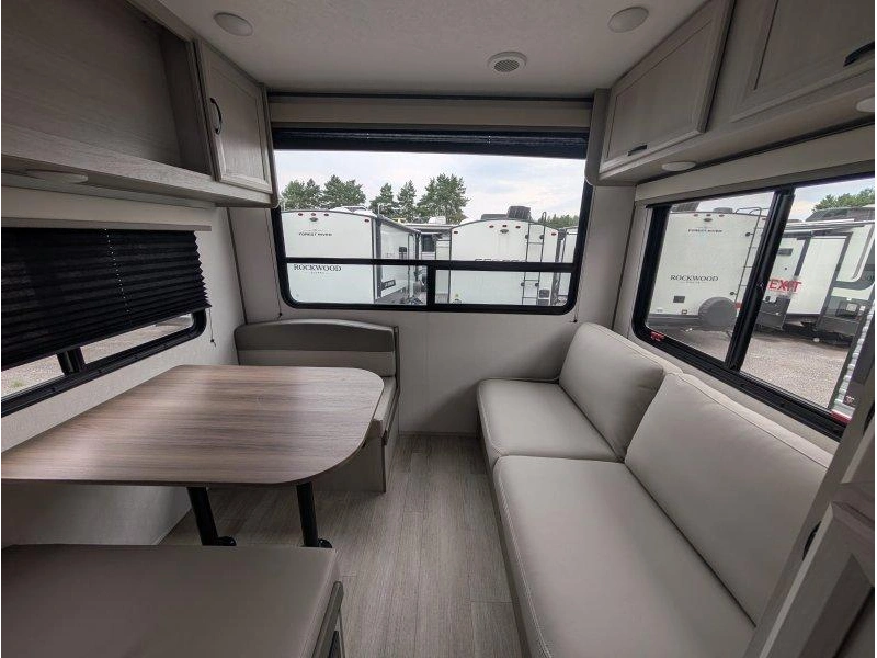 Coachmen Catalina 221epic 2027 alt