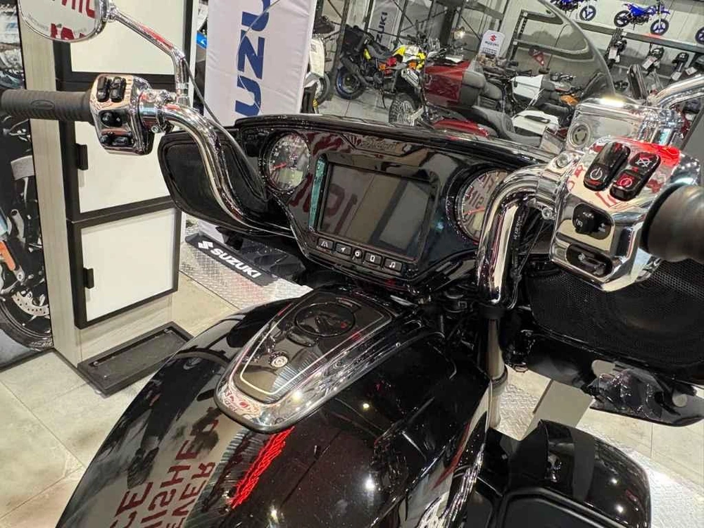 2025 Indian Motorcycle Roadmaster Powerplus Limited With 112ci + Rider Assist Package alt