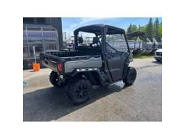 2024 Can-am Defender Xt Hd 7 With Half Doors And Poly Windshield alt
