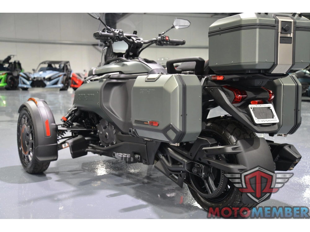 2025 Can-am Canyon Redrock alt