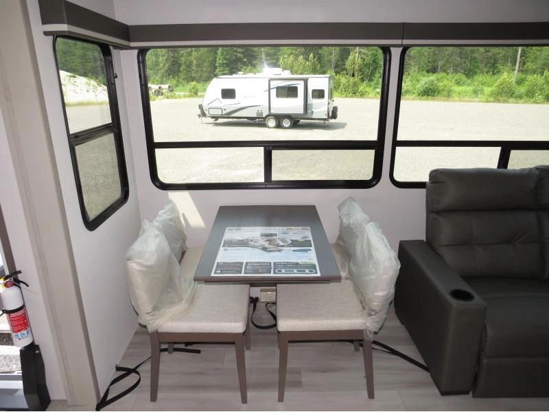 Grand Design Influence 2903rl 2026 alt
