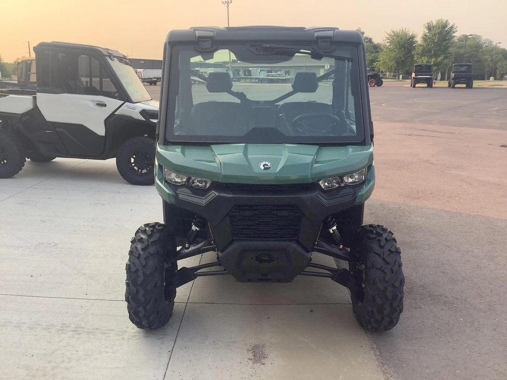 2026 Can-am Defender Hd10 Hvac Cab alt