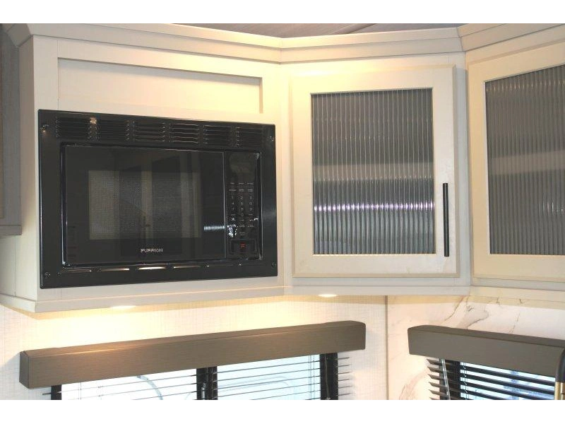 2026 Keystone Rv Cougar 23mle alt