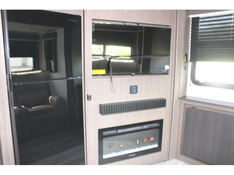 Keystone Rv Cougar 2400re 2026 alt