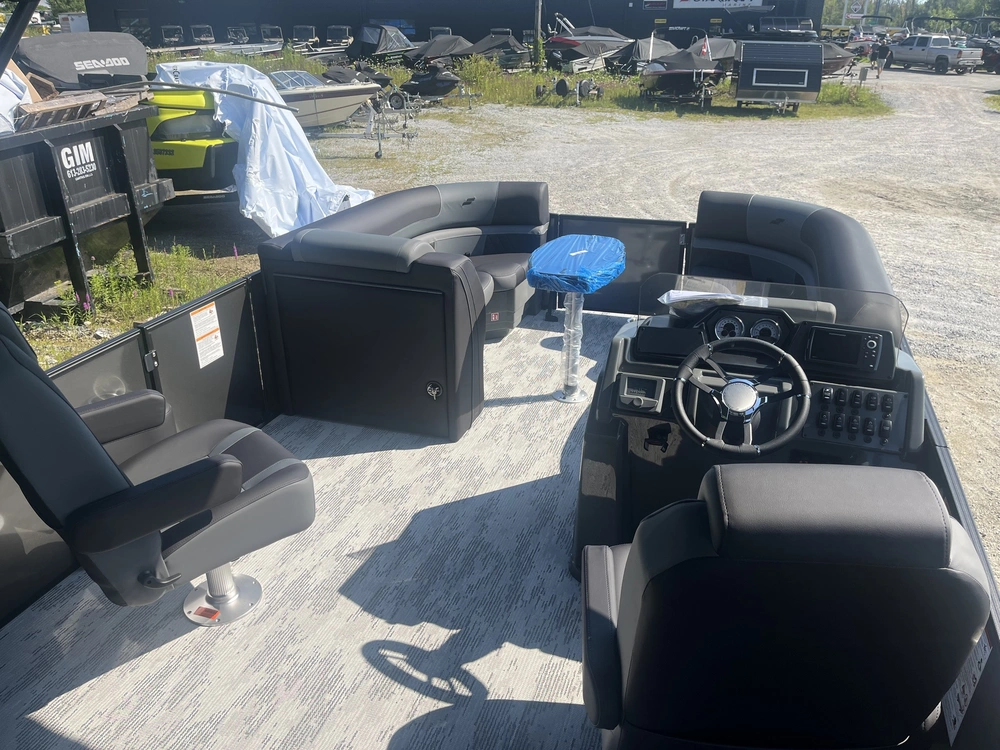 2027 Starcraft Exs 3 With Merc 150hp Qdh alt