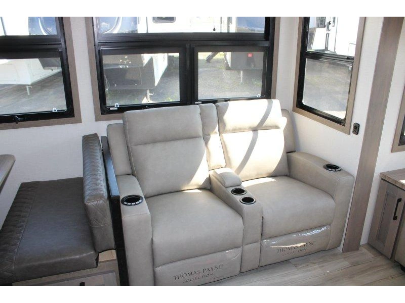 2026 Kz Durango D283rlt alt