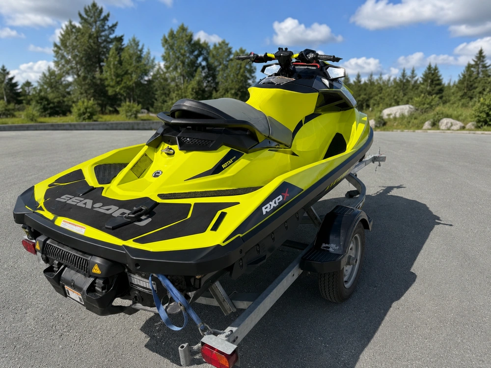 2019 Sea-doo Rxp-x alt