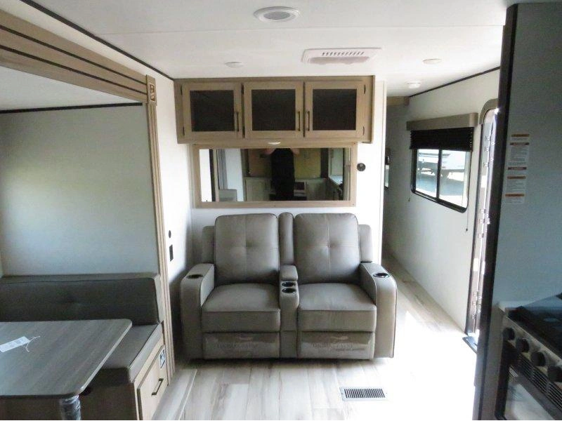 Keystone Rv Coleman 25rex 2026 alt