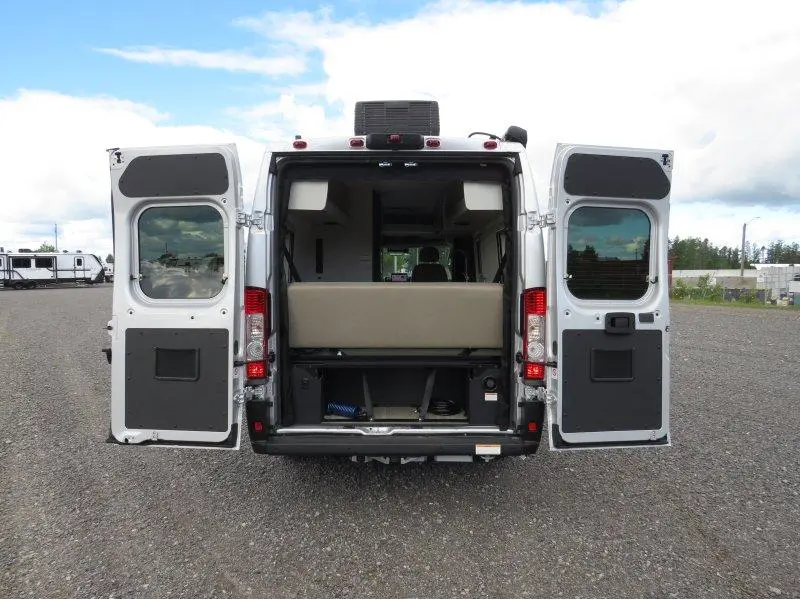 2027 Thor Motor Coach Tellaro
