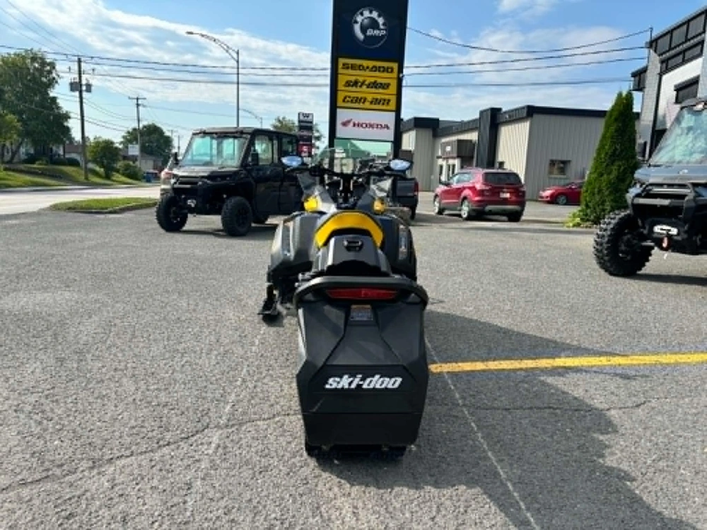 Ski-doo Renegade Adrenaline 900ace 2024 alt