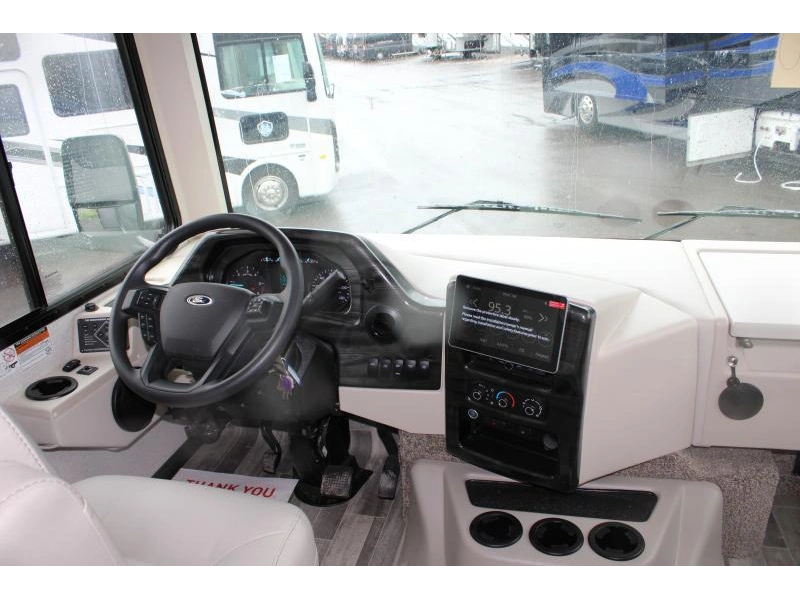 Thor Motor Coach Indigo Cc35 2024 alt