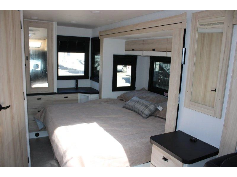 2026 Jayco Melbourne 25lp alt