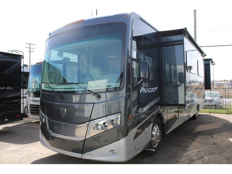 Thor Motor Coach Palazzo 37.5 2026 alt