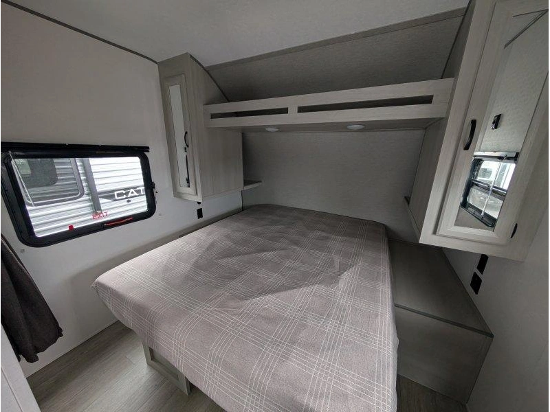 Coachmen Catalina 221epic 2027 alt