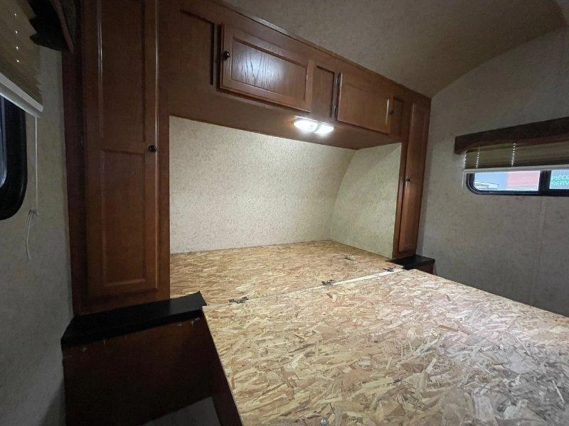 Skyline Layton 298 2013 alt