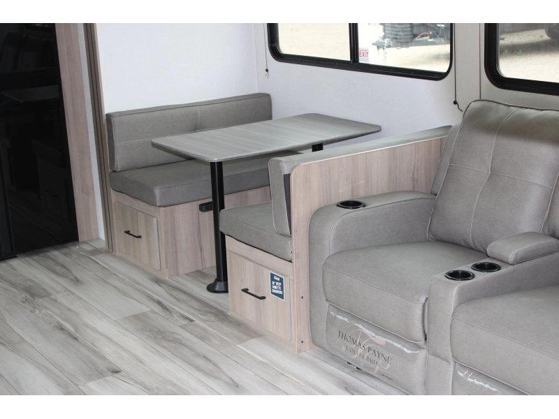Keystone Rv Coleman 29rks 2026 alt