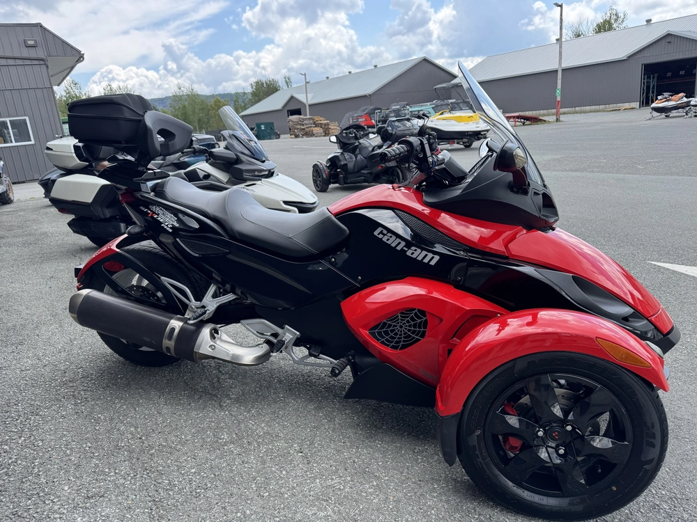 Can-am Rs Manuel 2010 alt