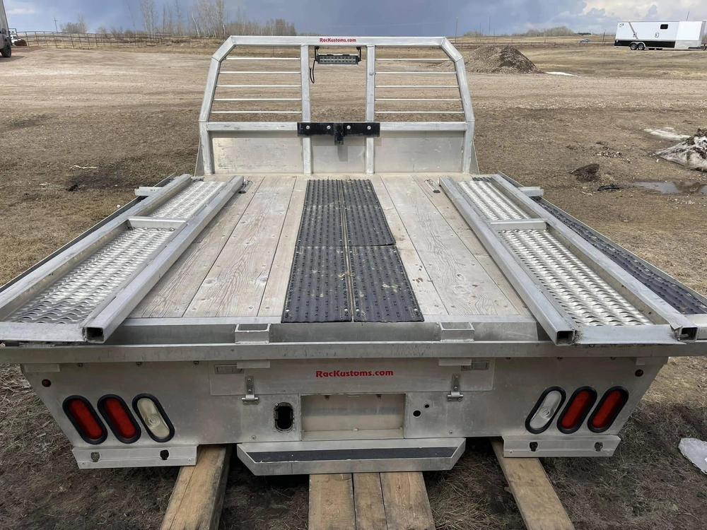 2017 R&r Trailers 102" X 84" Flat Deck alt