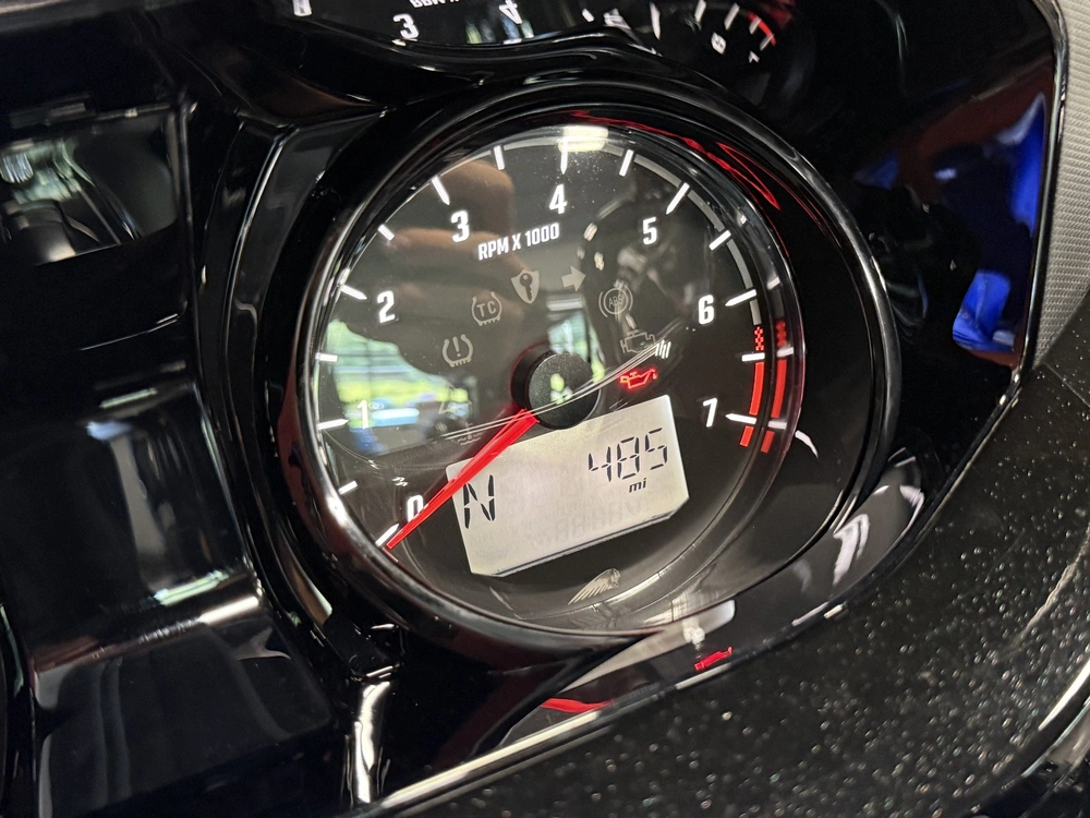 2026 Indian Motorcycle Challenger 112 Dark Horse® With Powerband Audio alt