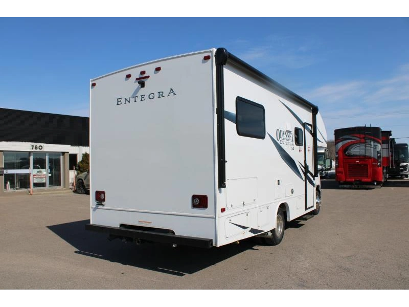 Entegra Coach Odyssey 22af.se 2025 alt