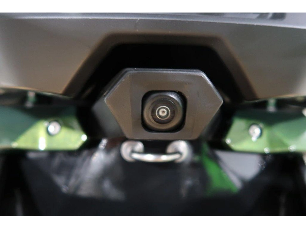 2025 Kawasaki Ultra 310lx alt