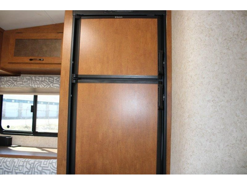 Evergreen Rv Ascend 171rd 2013 alt