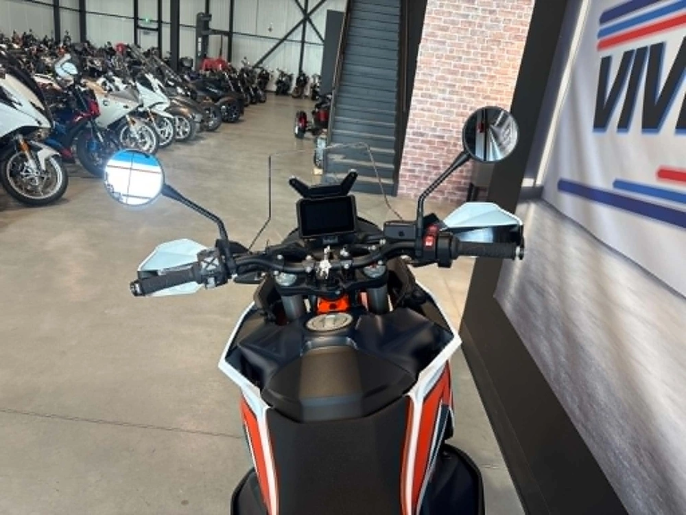 Ktm Adventure R 890 2024 alt