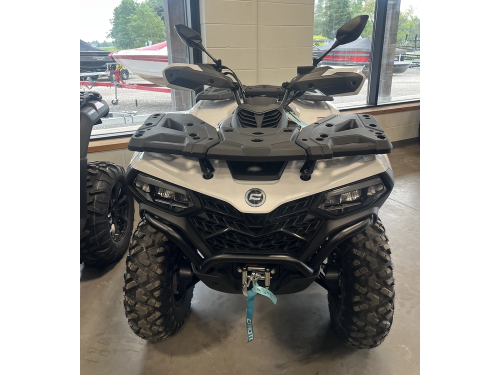 2026 Cfmoto Cforce 500 alt