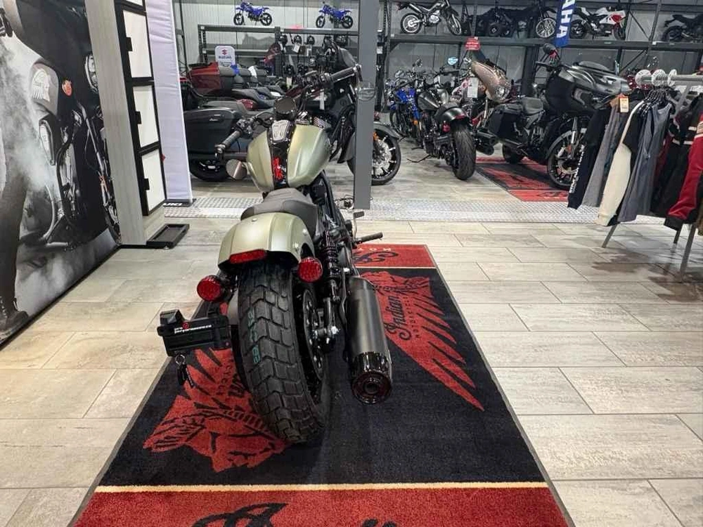 2026 Indian Motorcycle Indian Scout Bobber Limited +tech alt