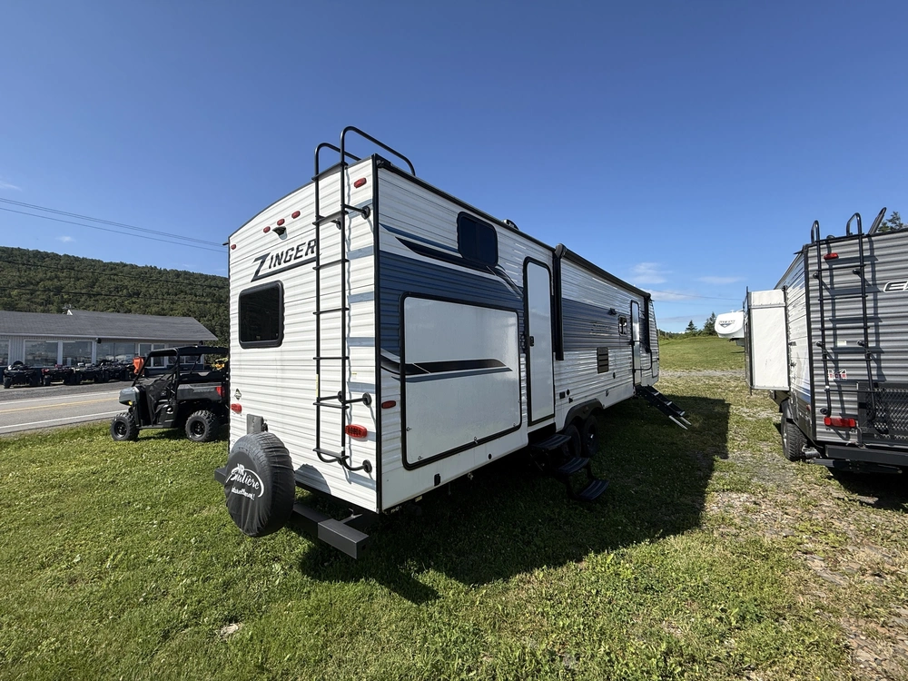 2024 Zinger 328sb alt