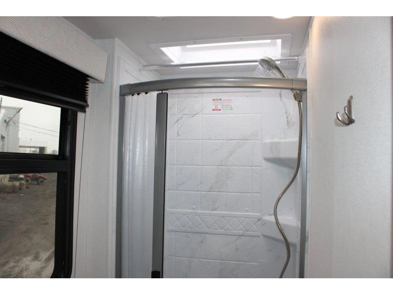 2026 Jayco Melbourne 24l alt