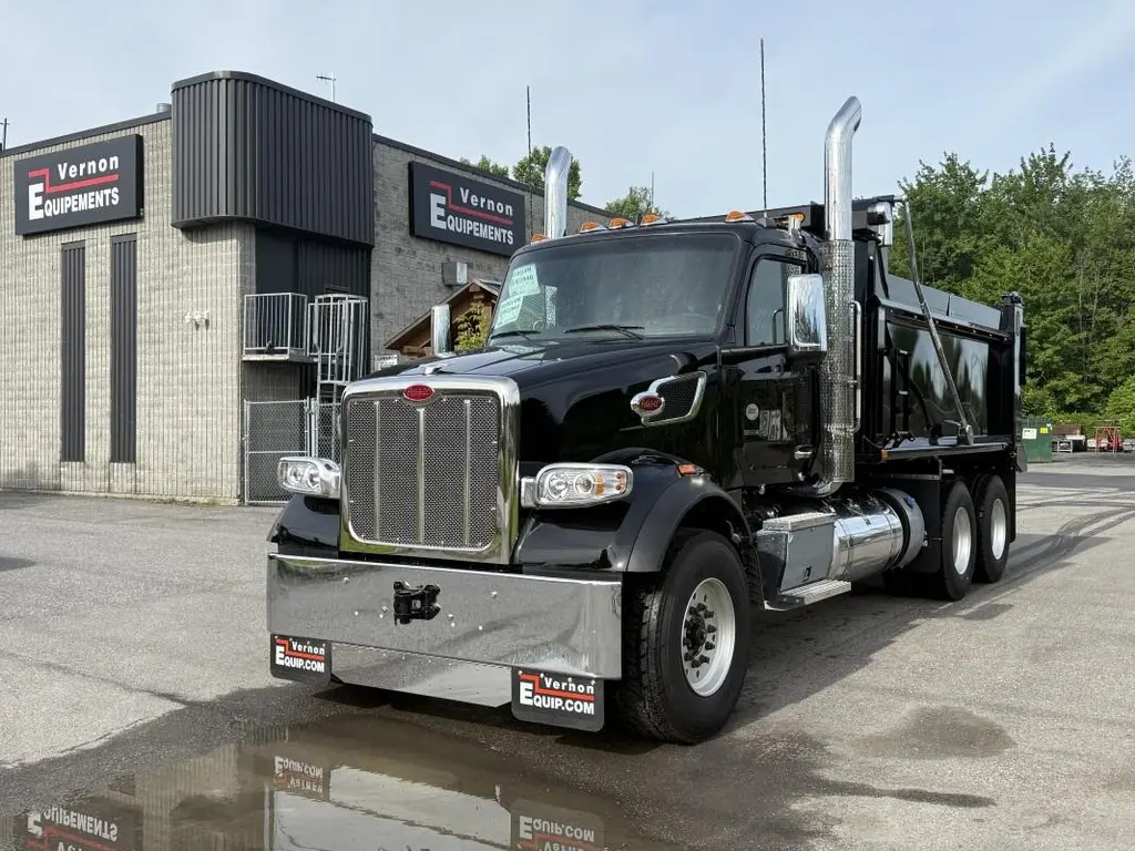Peterbilt 567  2027