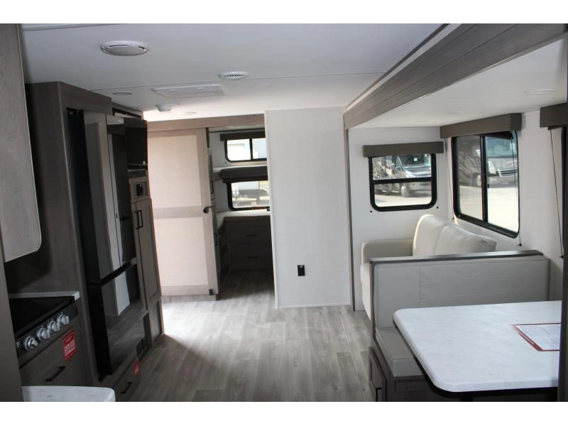 Grand Design Transcend 305bht 2026 alt
