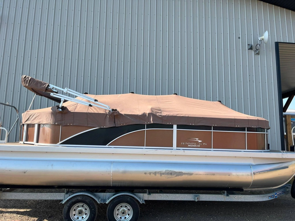 2018 Bennington Marine 22slpx alt