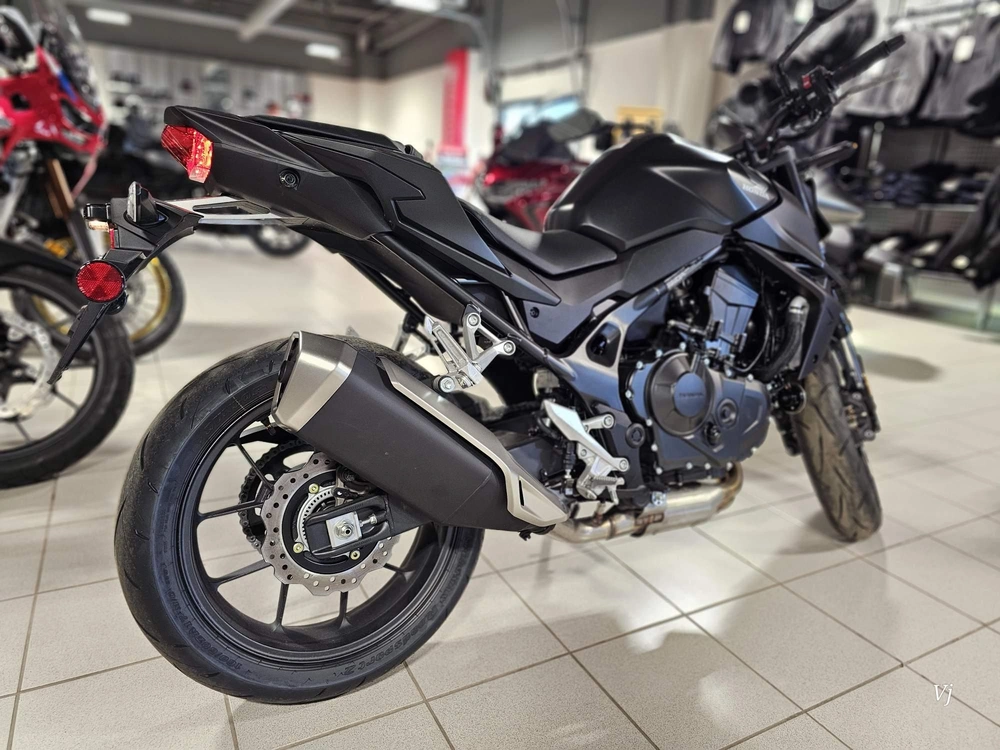 2025 Honda Cb750 Abs alt
