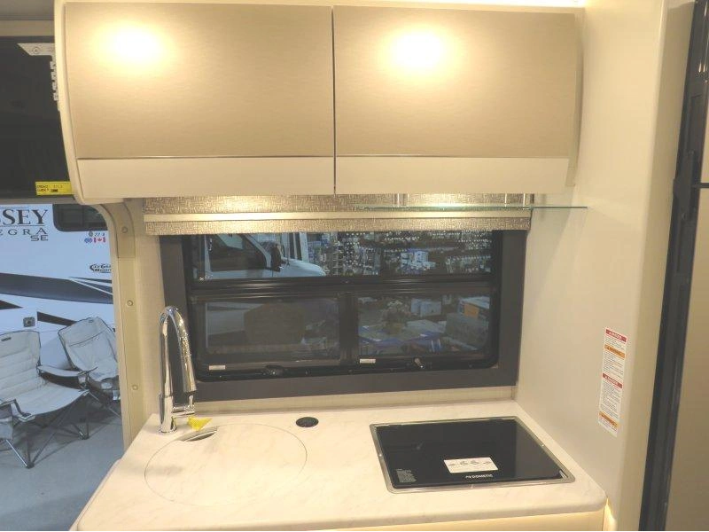 Thor Motor Coach Axis 26.2 2026 alt