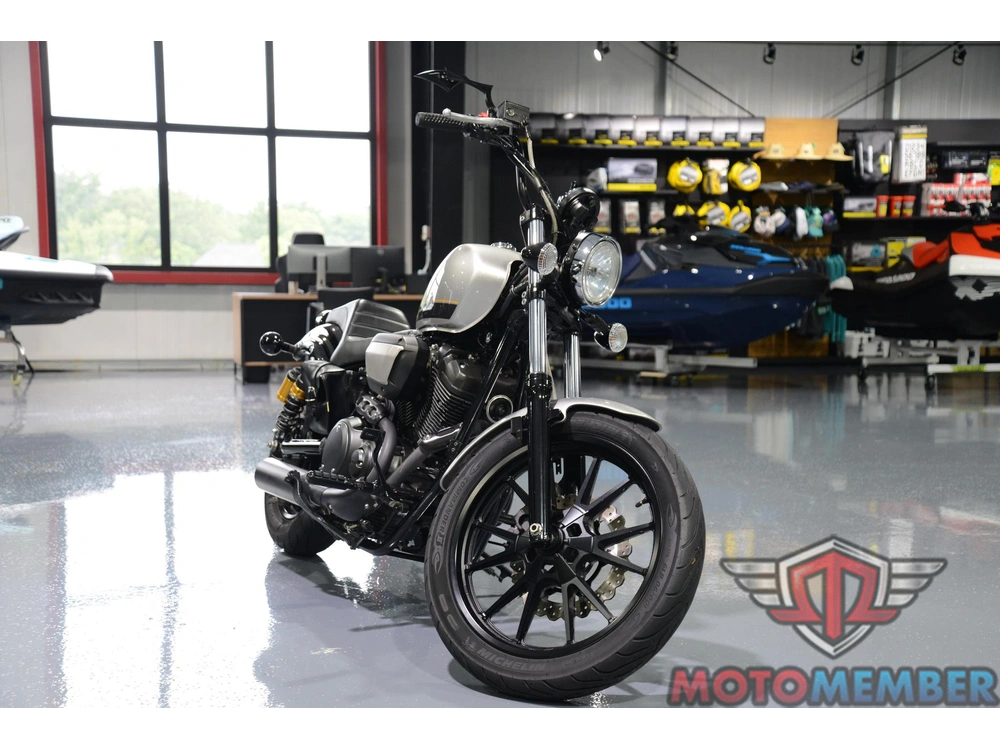 2015 Yamaha Bolt C Spec alt