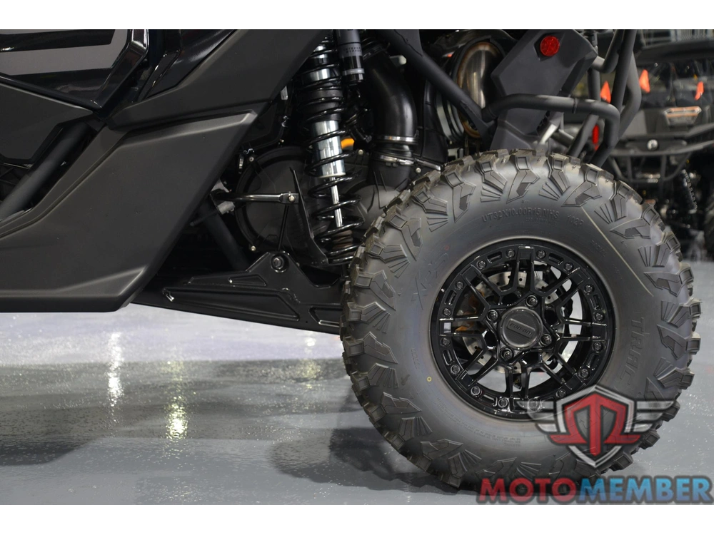 2026 Can-am Maverick X3 Max X Rs Turbo Rr Triple Black_10.25 In Infotainment alt