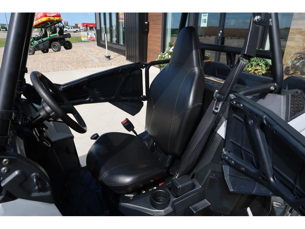 2019 Polaris Ace® 570 alt