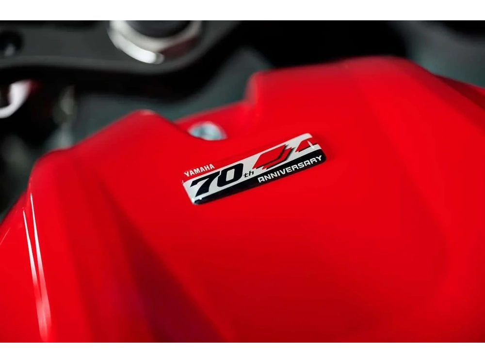 2026 Yamaha Yzf-r3 Team Yamaha Blue alt