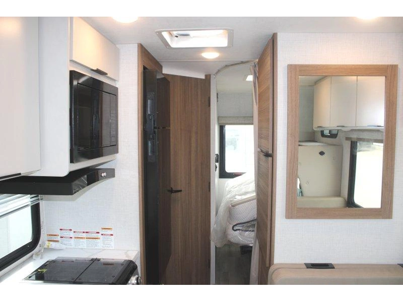 Thor Motor Coach Four Winds 22z.gm 2027 alt