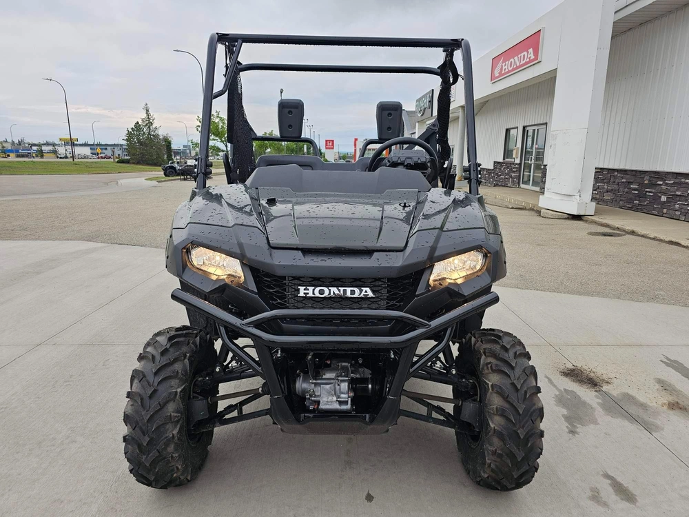 2025 Honda Pioneer 700-2 Deluxe alt